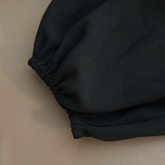 Women’s High Neck Lace Shirred Blouse - Picture 5 of 8